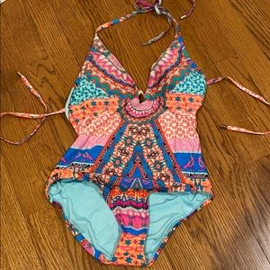 One piece bathing suit